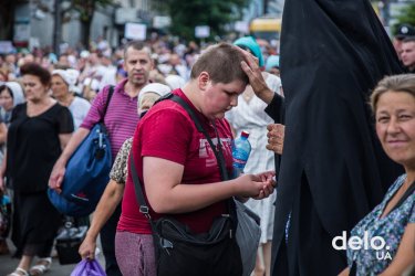 Фото 43 — "Мы сюда приехали мира просить" — как в Киеве прошел Крестный ход УПЦ МП (фото)