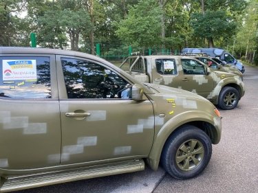 Фото 2 — Украинский киберспортивный клуб NAVI передал на фронт уже более 225 автомобилей. Владелец клуба Максим Криппа прокомментировал это