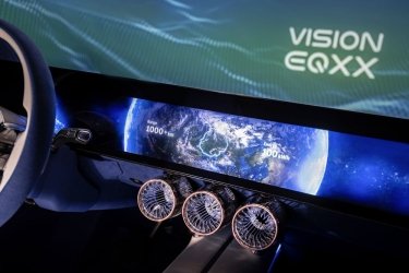 Фото 3 — Mercedes-Benz представила концептуальный электромобиль  —  1000 км на одной зарядке
