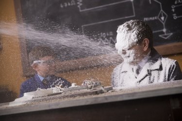 Фото 6 — Перезревший шпион каши не портит: о комедии "Агент Джонни Инглиш: Новая миссия"