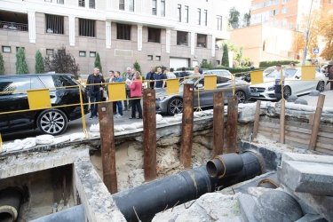 Фото 6 — У Києві ремонтують одну з ключових тепломереж перед опалювальним сезоном (ФОТО)