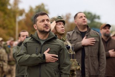 Фото 8 — Зеленський приїхав в деокупований Ізюм