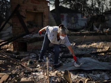 Фото 11 — Найбільш руйнівні пожежі в історії Лос-Анджелеса знищили 10 000 будівель, загинули 10 людей: які знаменитості втратили маєтки (ФОТО, ВІДЕО)