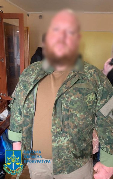 Фото 3 — "Відловлюємо м'ясо": Одеситу дали 7 років за роль воєнкома у постановочному ролику про мобілізацію (ФОТО)