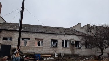 Фото 6 — В Лимане вражеским обстрелом разрушен подъезд 9-этажки (ФОТО)