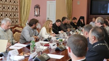 Фото 2 — Священники ПЦУ и УПЦ подписали декларацию о взаимопонимании, призвав иерархов к официальному диалогу