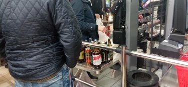 Фото 8 — Після сухого закону: як кияни відреагували на дозвіл продажу алкоголя