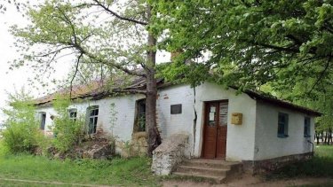 Фото 2 — Звезды украинского шоу-бизнеса соберут деньги на спасение дома автора "Щедрика"