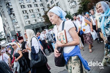 Фото 45 — "Мы сюда приехали мира просить" — как в Киеве прошел Крестный ход УПЦ МП (фото)