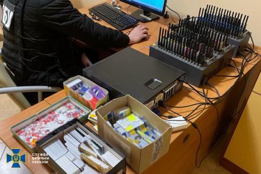 Фото 2 — В Кропивницком ликвидировали ботоферму, создававшую фейковые аккаунты для российских пропагандистов