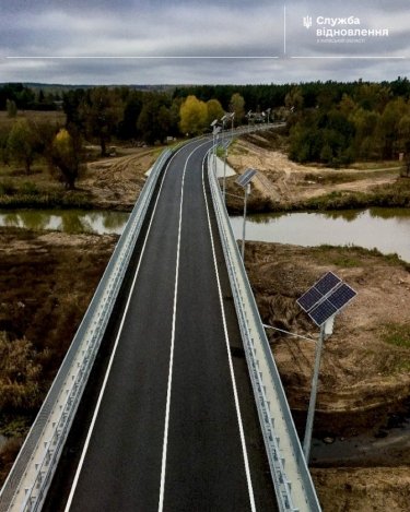 Фото 7 — На Київщині відновили міст через річку Здвиж (ФОТО)