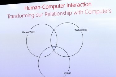 Фото 10 — Где рождается наука. Экскурсия по исследовательской лаборатории Microsoft