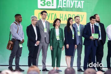 Фото 14 — Как Зеленский с Разумковым представляли своих кандидатов в народные депутаты (ФОТО)