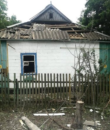 Фото 4 — В Гуляйполе от обстрелов российских войск 26 мая пострадали десятки домов (ФОТО)