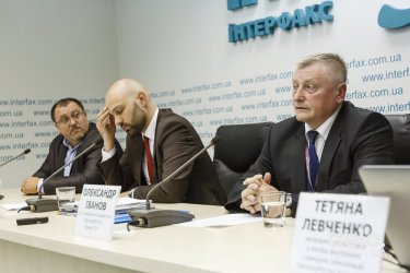 Фото 3 — Зеленский снова просит назначить главой МИД Вадима Пристайко: кто он и что о нем известно