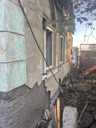 Фото 6 — Россияне обстреляли жилые дома и элеватор в Донецкой области. Есть пострадавшие
