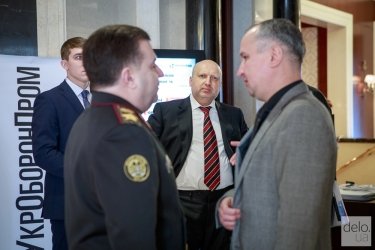 Фото 5 — Пайетт: Борьба с коррупцией в Украине — это критический элемент победы в войне с Россией