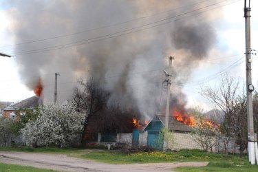 Фото 5 — Російські війська продовжують обстріл Харкова та області: є постраждалі (ФОТО)