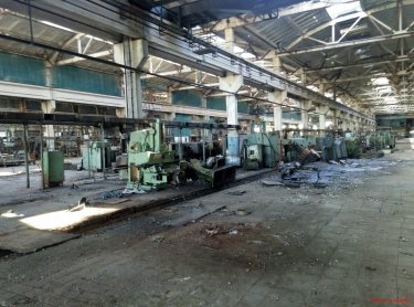Фото 3 — Оборудование "Лугансктепловоза" начали демонтировать на лом