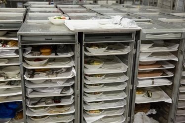 Фото 9 — С 16 января украинцы смогут летать в Дубай первым классом