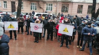 Фото 2 — В Украине снова митингуют против повышения тарифов: акции прошли во многих регионах