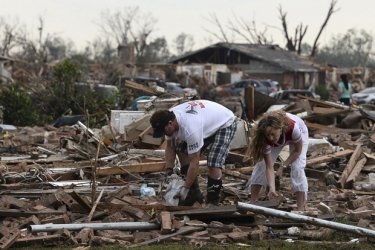 Фото 8 — Число погибших в результате торнадо в США достигло 91 человека