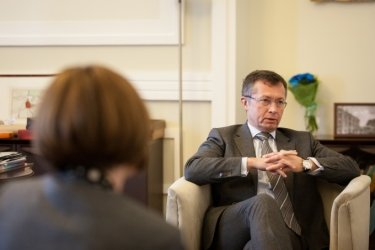 Фото 3 — Нельзя доверять людям, которые попали в тяжелое финансовое положение, — экс замглавы НБУ Александр Писарук