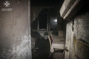 Фото 10 — Атака дронов в новогоднюю ночь: в Одессе погиб подросток, во Львове дотла сгорел музей Шухевича (ФОТО, ВИДЕО)