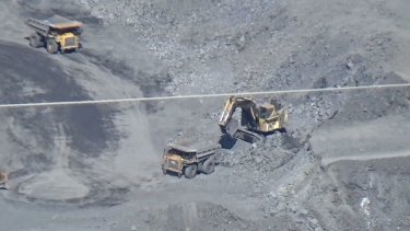 Фото 11 — Полтавський ГЗК викрили в незаконному видобутку копалин на 157 мільярдів гривень: голова вже отримав підозру