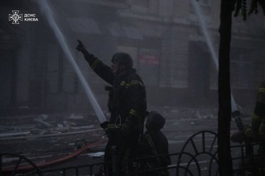 Фото 11 — Вночі Київ потерпав від комбінованої масованої атаки:є загиблі та постраждалі (ФОТО)