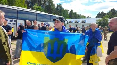 Фото 4 — Украина вернула из российского плена 160 военных (ФОТО)
