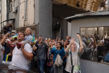 Фото 9 — В New York Times Киев назвали "столицей пандемических вечеринок"