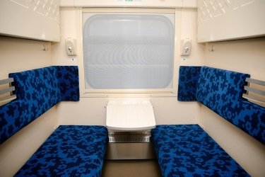 Фото 2 — "Укрзализныця" выпустила на маршрут новые вагоны: как они выглядят (ФОТО)