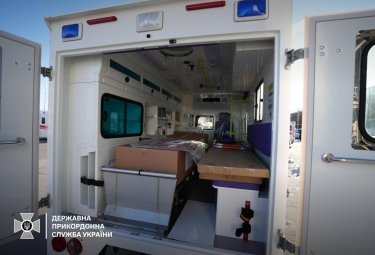 Фото 6 — Пограничники получили 17 санитарных автомобилей для эвакуации