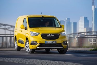 Фото 5 — Opel представил электрический фургон на основе модели Combo (ФОТО)