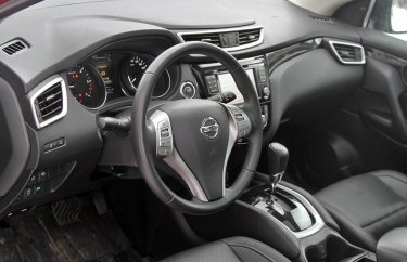 Фото 3 — Тест-драйв Nissan Qashqai 1.6 dCi: Уровень достаточности