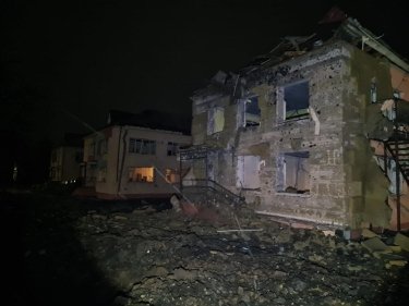 Фото 9 — Ворог ударив по Україні дронами, є влучання балістики в підприємство на Полтавщині: ситуація в регіонах