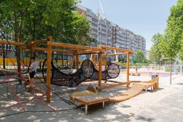 Фото 4 — У Бородянці відновили понад 590 об'єктів: коли зможуть заселитися люди