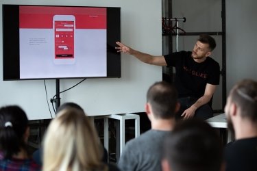 Фото 2 — В Киеве покажут новые возможности мобильного приложения WalQlike для любителей квестов