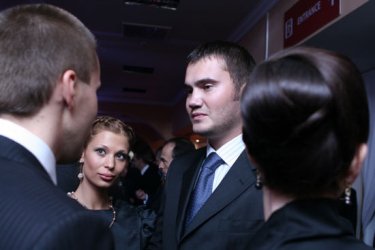 Фото 6 — Кто поздравил Рината Ахметова с 10-летием СКМ