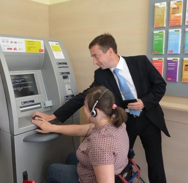 Фото 5 — Фізична доступність для всіх: як великі бізнеси впроваджують безбарʼєрність