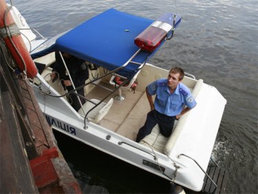 Фото 6 — На Днепре уплыл ресторан "Мураками"