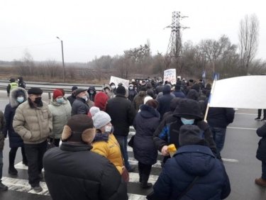 Фото 14 — В Украине снова митингуют против повышения тарифов: акции прошли во многих регионах