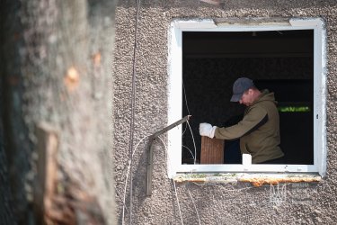 Фото 2 — В Краматорске в результате вражеских утренних обстрелов повреждено более 800 квартир, - глава ОВА