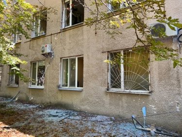 Фото 7 — Массовые обстрелы Николаева 12 июля: разрушена школа, повреждены больницы и дома, ранены 12 гражданских