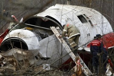 Фото 2 — Качиньский вновь обвинил Россию в гибели своего брата под Смоленском