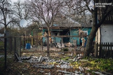 Фото 2 — Российские военные убили женщину и повредили железнодорожную инфраструктуру в Сумской области, из-за чего некоторые поезда задерживаются