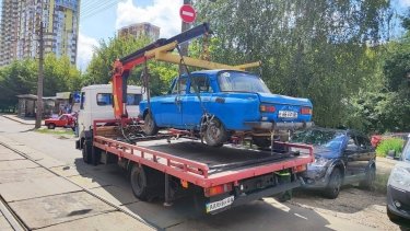 Фото 6 — В Киеве за полгода убрали почти 1700 заброшенных авто