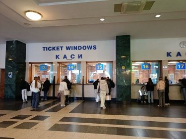 Фото 3 — "Укрзалізниця" попередила про збої в роботі застосунку та сайту продажу квитків