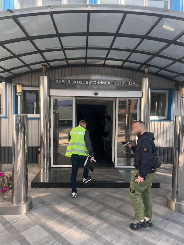Фото 10 — Обвал Дегтяревского моста: В Киеве прошли массовые обыски из-за разворовывания денег (ФОТО)